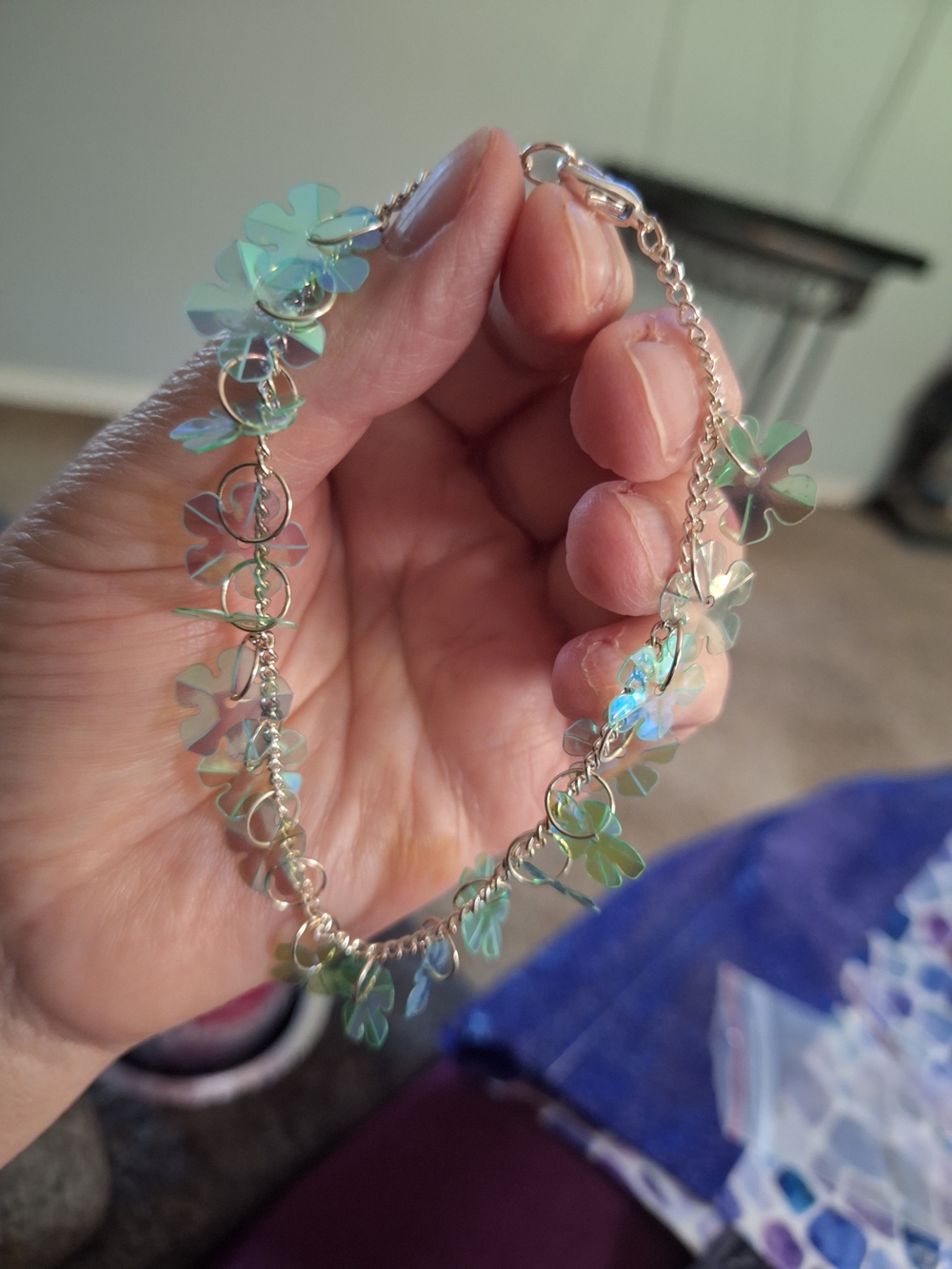 Floral Charm Bracelet in Silver & Green Like New